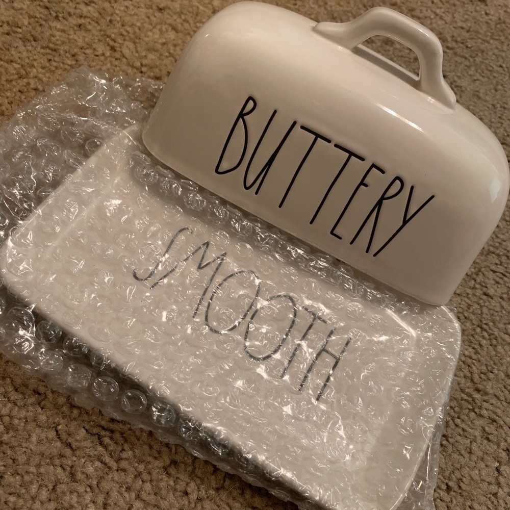 RAE DUNN BUTTER DISH